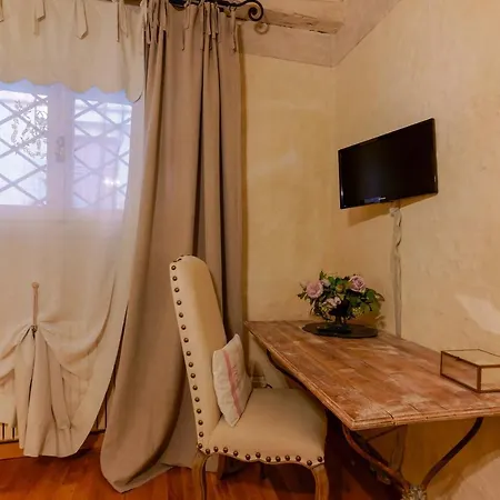 Gallery בית הארחה בולוניה